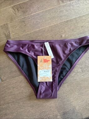 Ripzone Women's Bikini Bottom in Plum